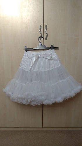 Short white petticoat vintage - white, petticoat.