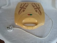 Lakeland Great British Pie Maker