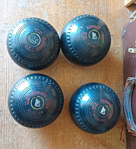 Almark sterling lawn bowls - sterling,