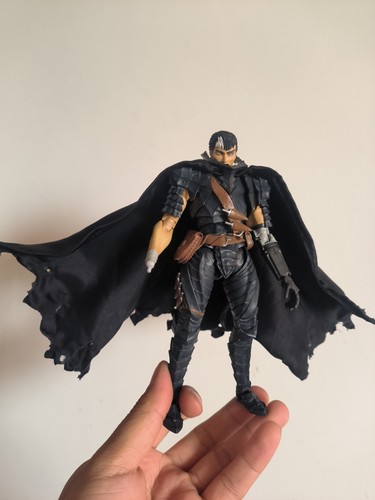 Custom wired cloak model - 1/12,