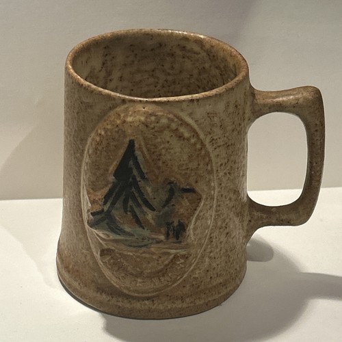 Vintage craw pottery isle - isle, of