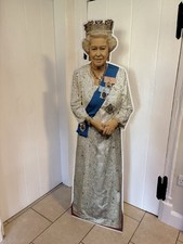 THE QUEEN Elizabeth II 2nd