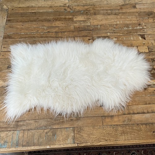Ikea rens off white sheepskin - rens,