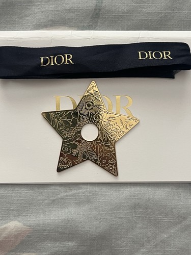 Dior gold metal star - dior,
