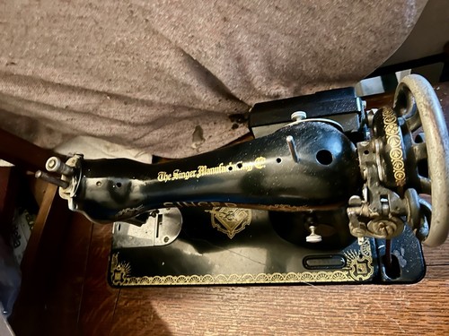 Antique singer 28k - 28,
