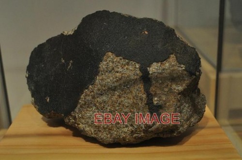 Photo barwell meteorite a - ,