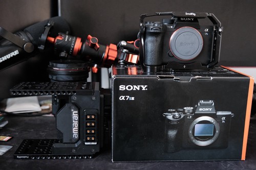 Mint condition sony - a7s, iii