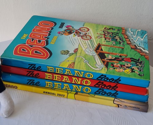 Vintage beano annuals - 4,
