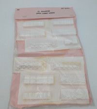 Model Railway Scenery 12 assorted Open Lorry Loads 00 scale