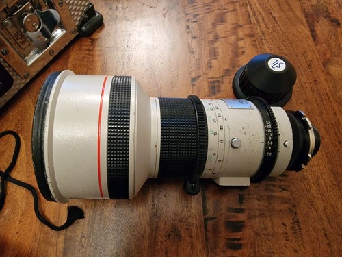 Canon 300mm 8 - fd, f/2.8