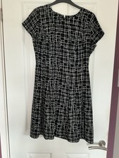 Florence And Fred Black/white