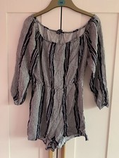 Woman’s Primark Off The