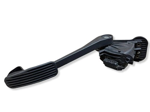 Volvo v70 throttle pedal - ii,