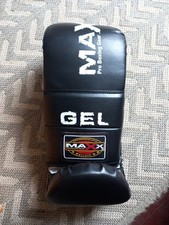 Maxx Gel Pro 10oz  Boxing