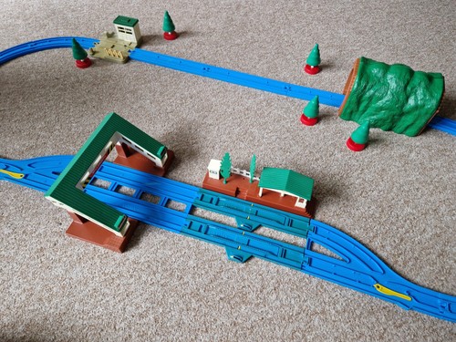 Tomy trackmaster thomas - tomy,