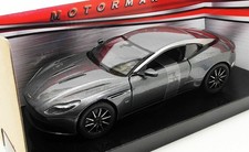 Motormax 1/24 Scale Model Car