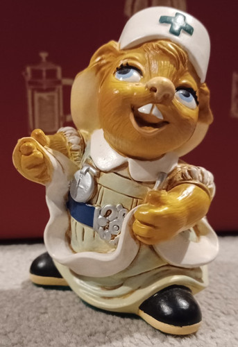 Pendelfin vintage figurine - pendelfin,