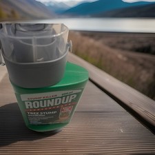 Roundup tree stump - stump, and