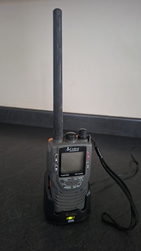 Faulty cobra marine hh330 - faulty,