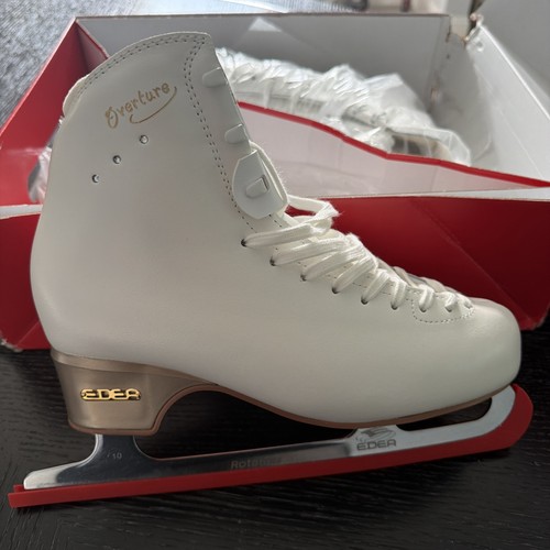 Edea overture figure - skates,