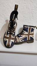 Dr Martens Delaney Union Jack