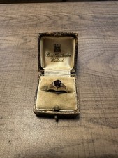 Ladies 9ct Yellow Gold Garnet