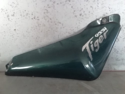 Triumph tiger 955i right seat - tiger,