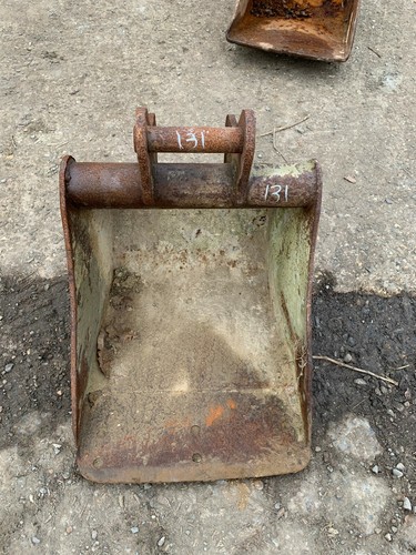 45cm excavator bucket - , 38mm