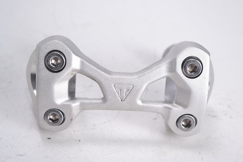 Handlebar mount triumph - handlebar,