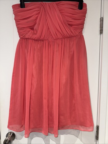 Untold coral coloured - coral,