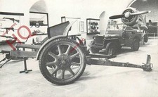 Postcard:-NATIONAL WAR MUSEUM, MALTA, VICKERS TEMI FIELD GUN, EISENHOWER'S JEEP