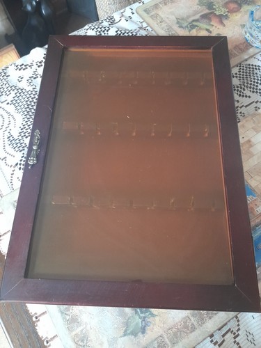 Spoon display cabinet - 27, slot