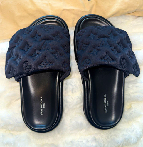 Louis vuitton black pillow - vuitton,
