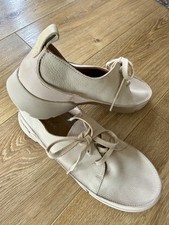 CLARKS TRIGENIC TRI CLARA