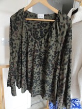 HUSH BLOUSE Size 14 WOMEN's V
