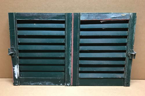 Antique pair 15x18 house - 15x18,