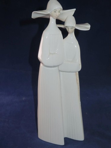 Lladro spain porcelain - spain,