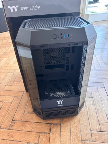 Thermaltake the tower - thermaltake, 300