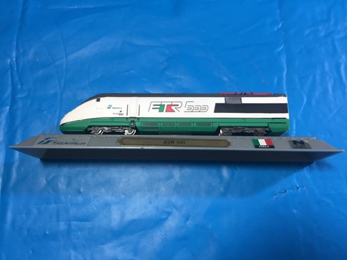 Del prado trains the world - trains,