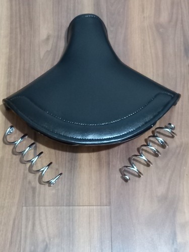 Universal large lycette saddle - universal,