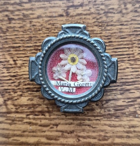 Antique religious reliquary - religious,