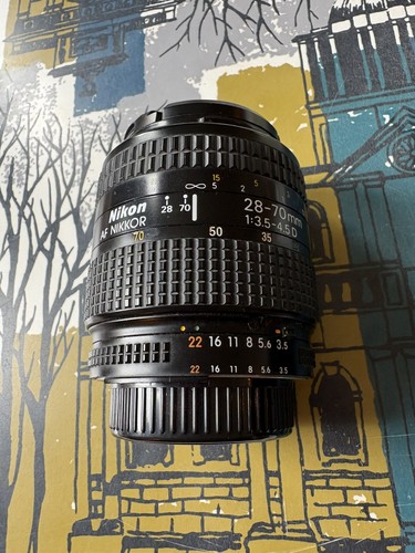 Nikon nikkor 70mm - af,