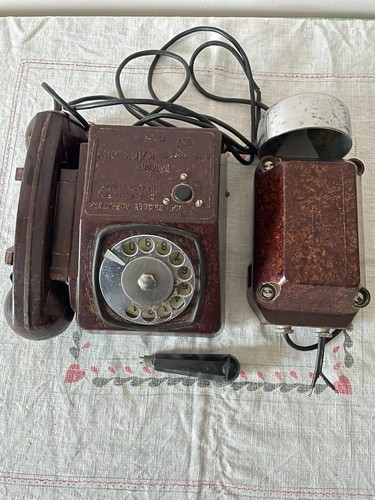 Bakelite telephone special - bakelite,