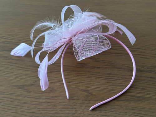 Fascinator pale dusky pink - pale,