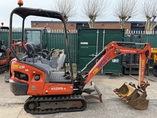 Kubota KX015-4 Mini Digger