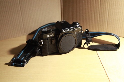 Minolta 370s 35mm slr film - x-370s,