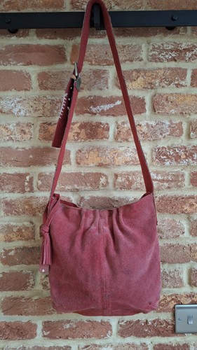 Well loved vintage - loved, carpisa
