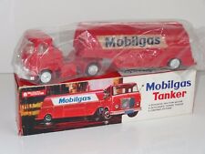 (S) Lucky Toys TELSALDA Hong Kong PLASTIC AEC MOBILGAS TANKER - 190