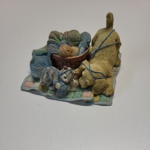 Vtg enesco figurines partners - figurines,