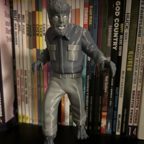 Wolfman statue universal - wolfman,